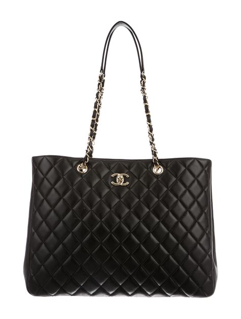 chanel timeless interno|Chanel timeless tote real real.